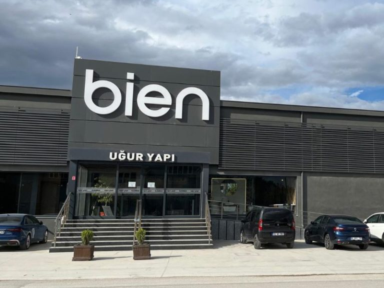 Uğur Yapı Market
